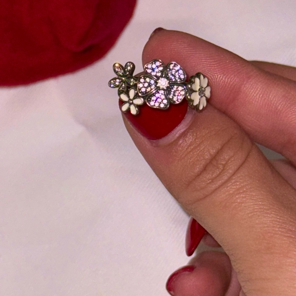 Flower ring pandora